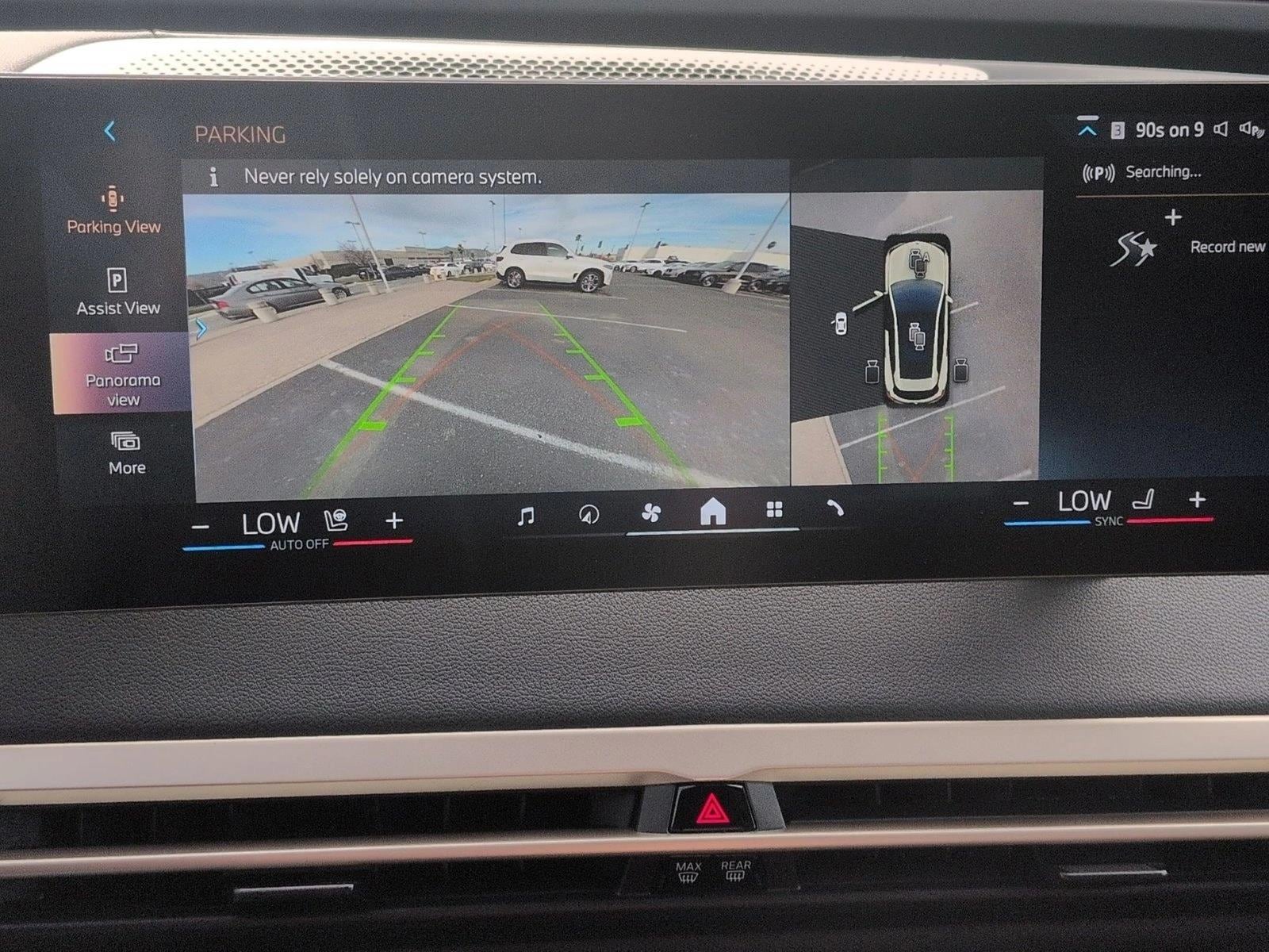 2026 BMW iX 60 - Photo 14