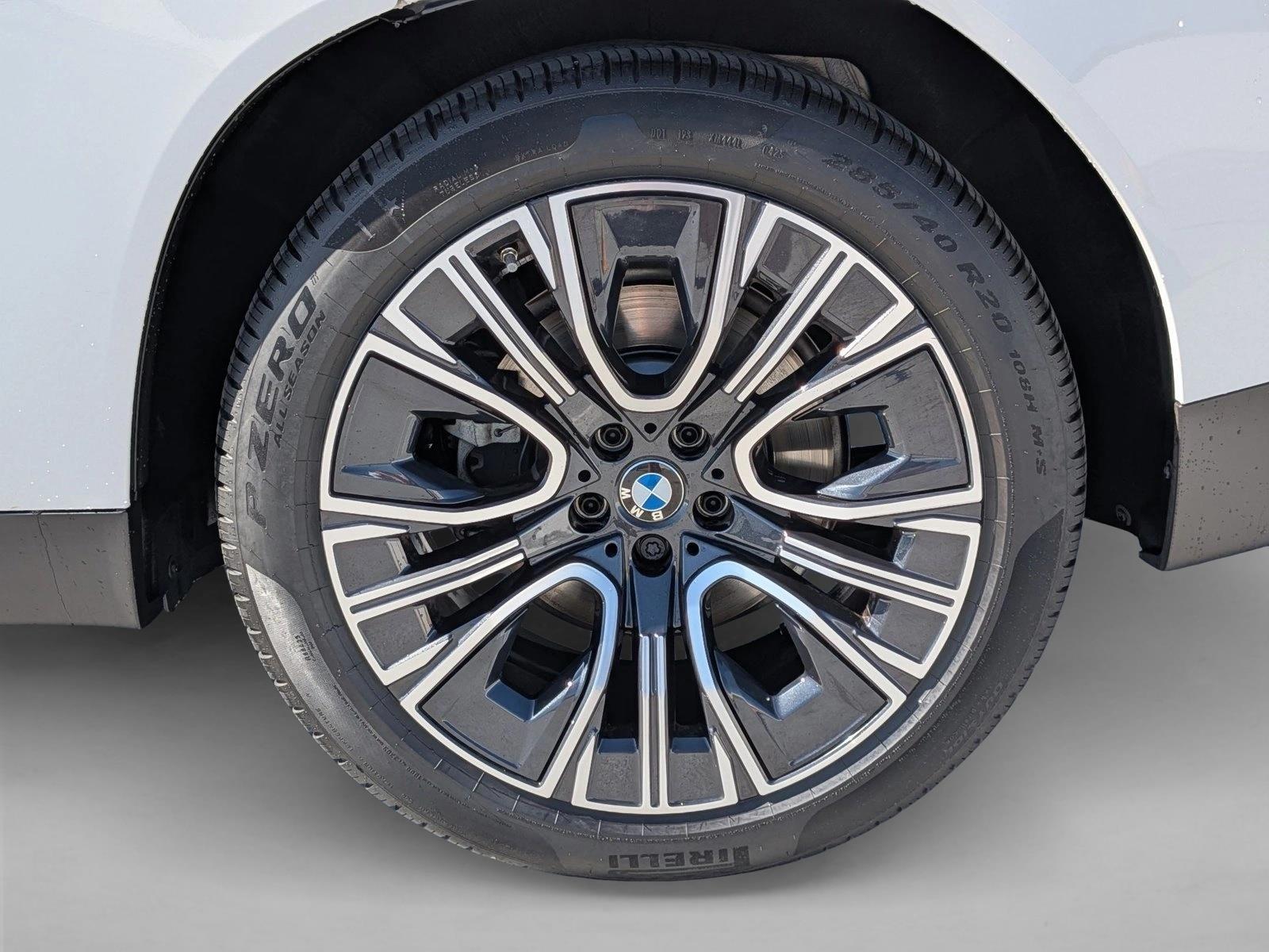 2025 BMW X3 30 - Photo 24