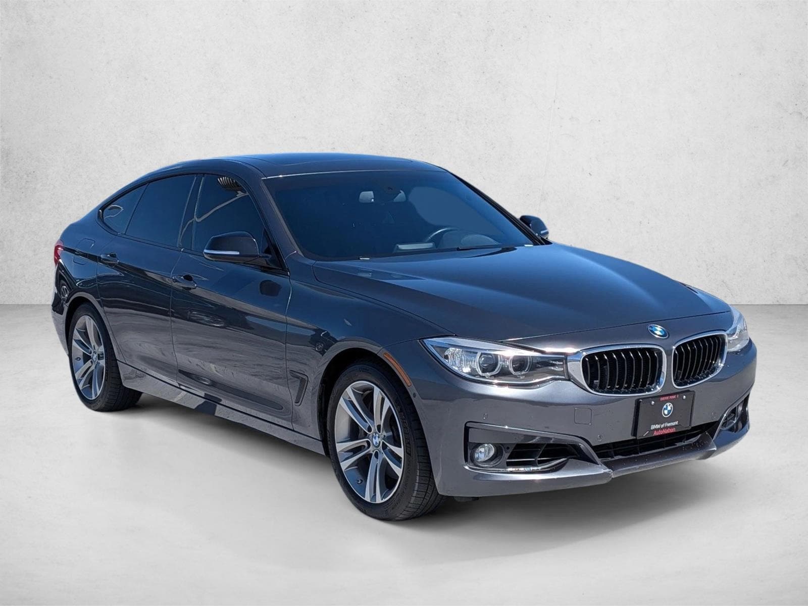 2014 BMW 335i xDrive photo 2