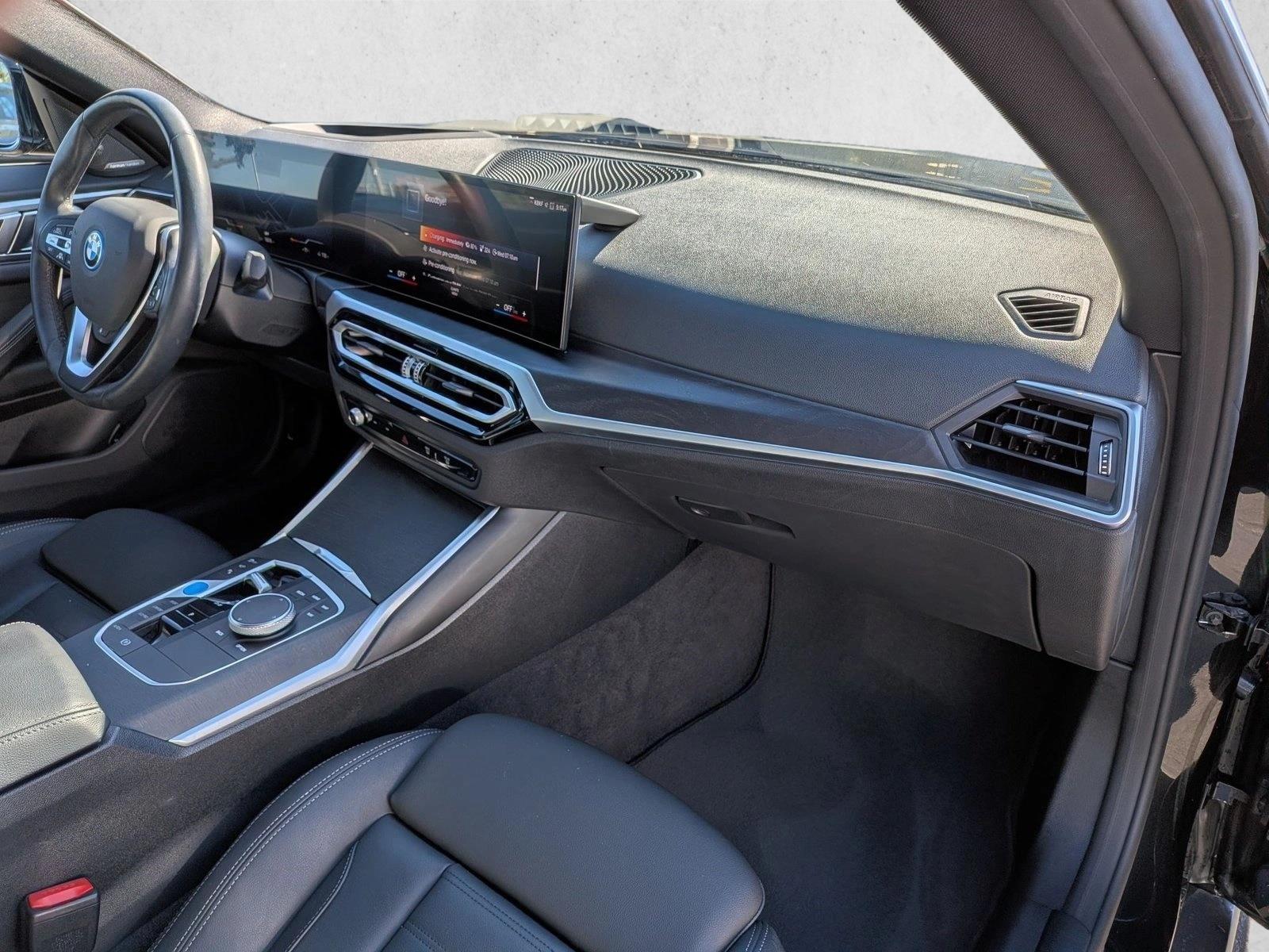 2023 BMW i4 40 - Photo 22