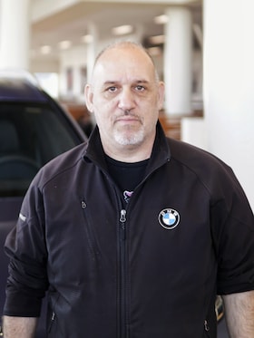 Staff member Max Erakat from ID_b902562d19cf