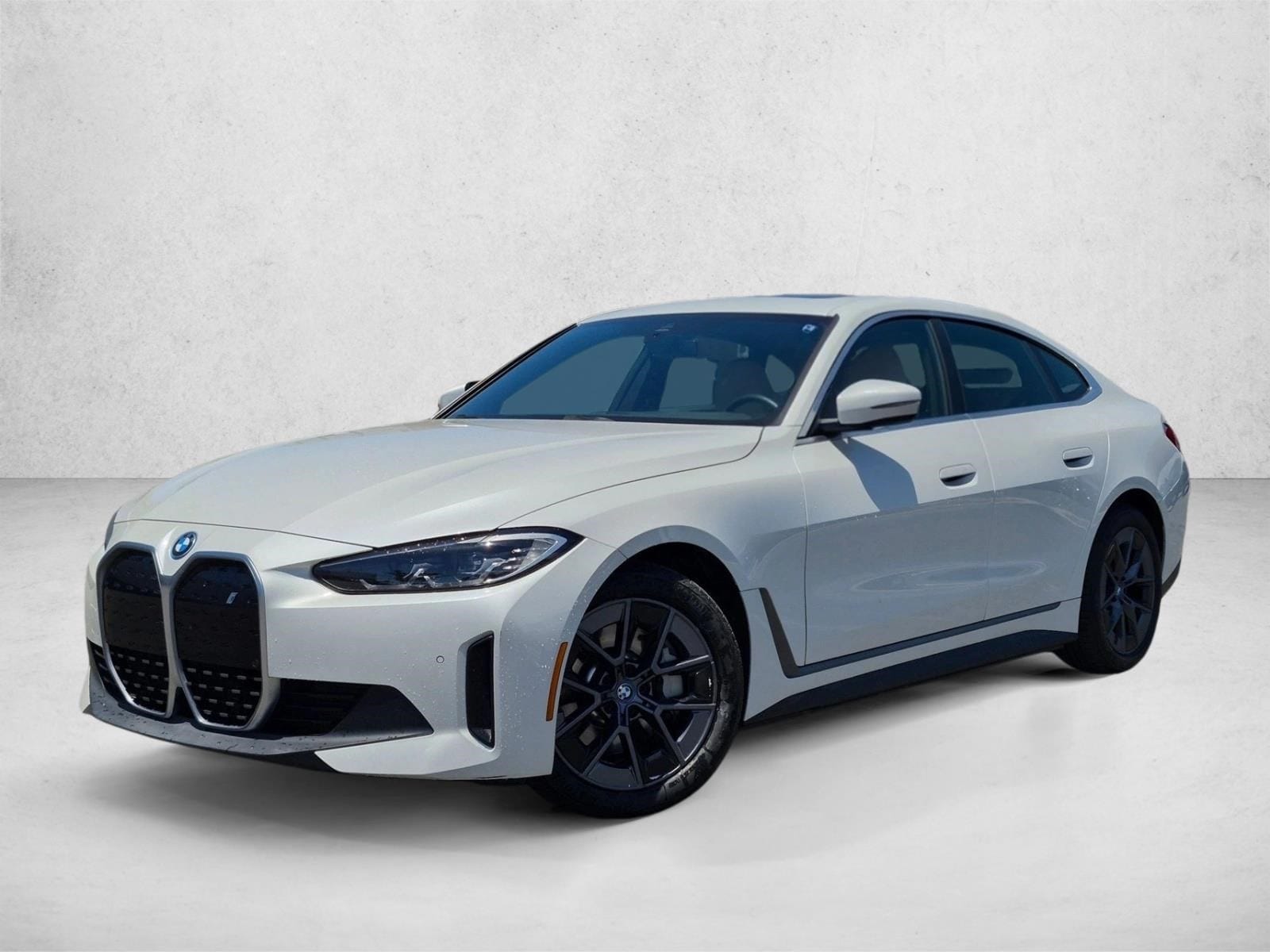 2023 BMW i4