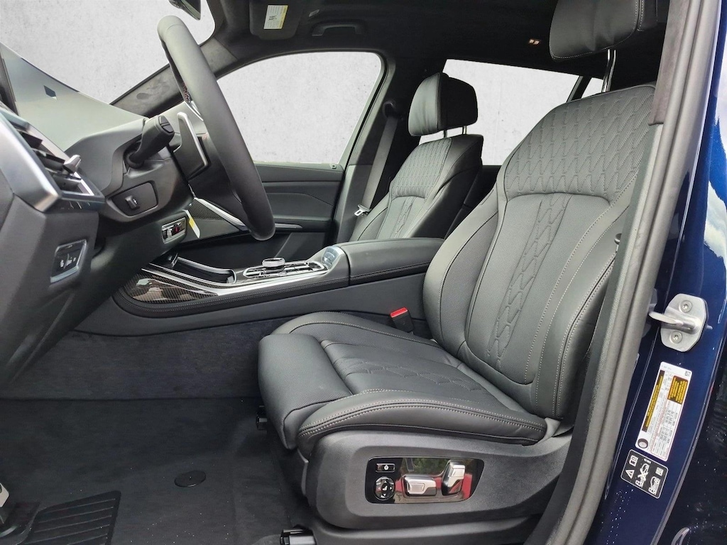 New 2027 BMW X7 M60i SUV