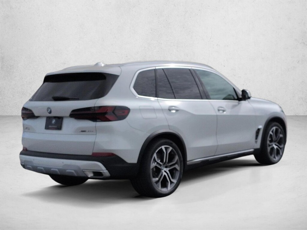 New 2026 BMW X5 PHEV xDrive50e SUV
