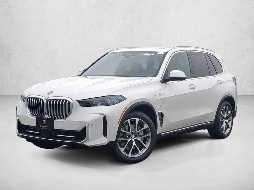 New 2026 BMW X5 PHEV xDrive50e SUV