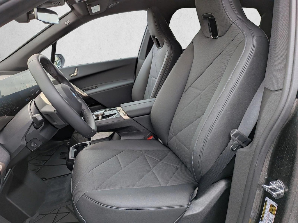 New 2026 BMW iX xDrive60 SUV