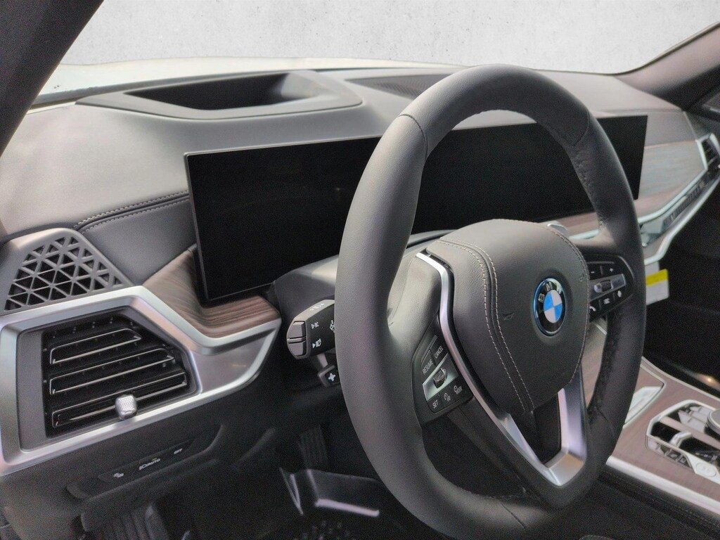 New 2026 BMW X5 PHEV xDrive50e SUV