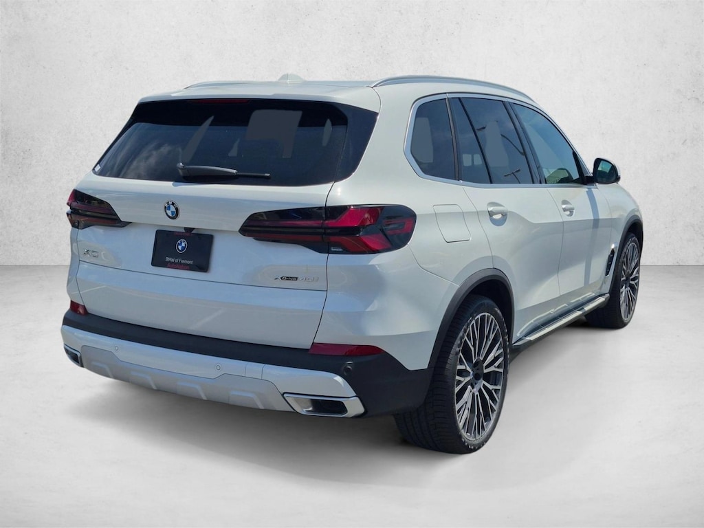 New 2026 BMW X5 xDrive40i SUV