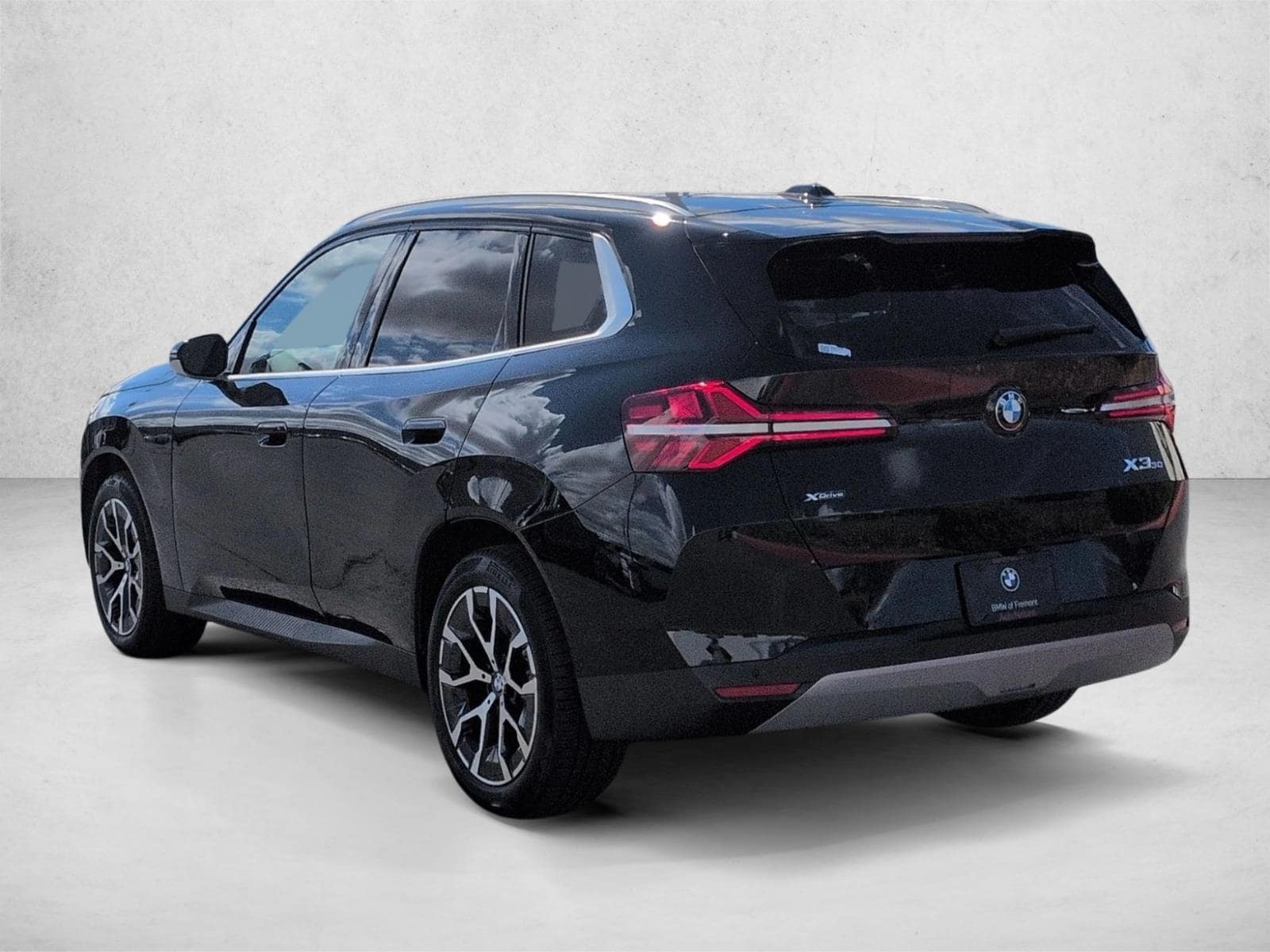 2025 BMW X3 30 xDrive photo 3