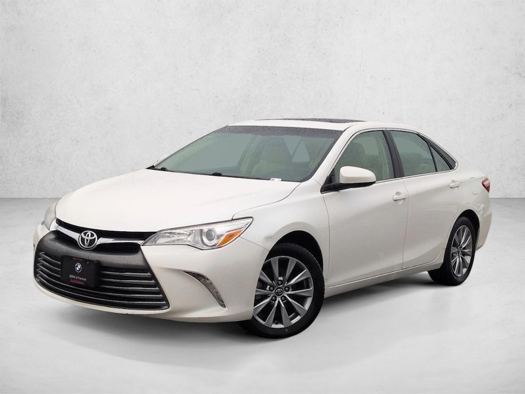 Used 2017 Toyota Camry XLE Sedan