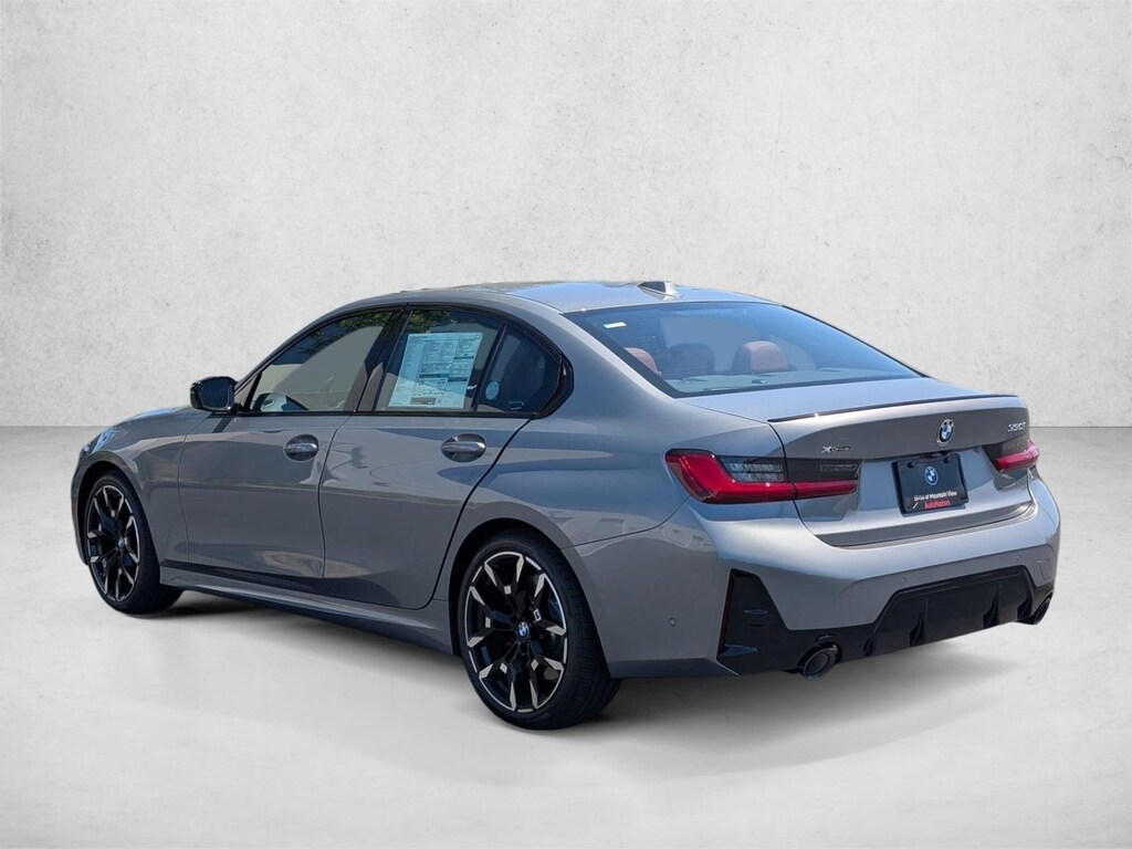 New 2026 BMW 330i xDrive Sedan