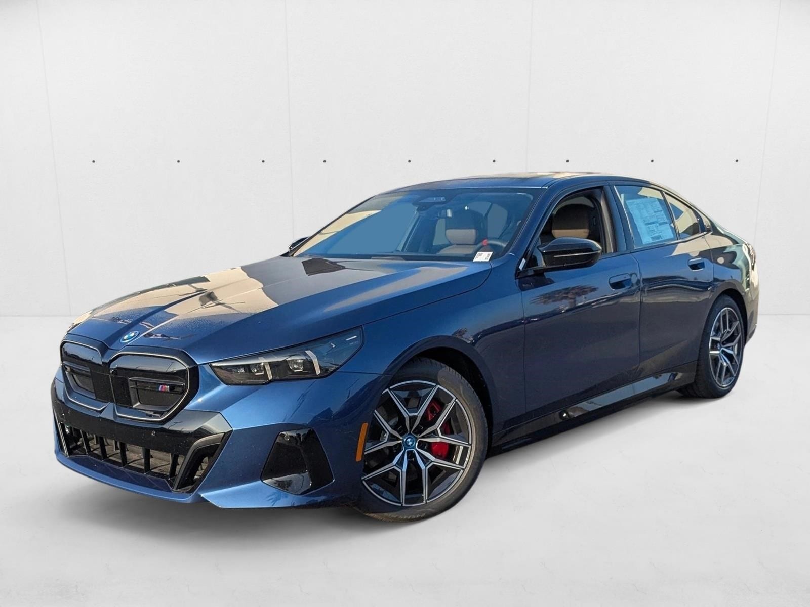 2025 BMW i5 M60's photo