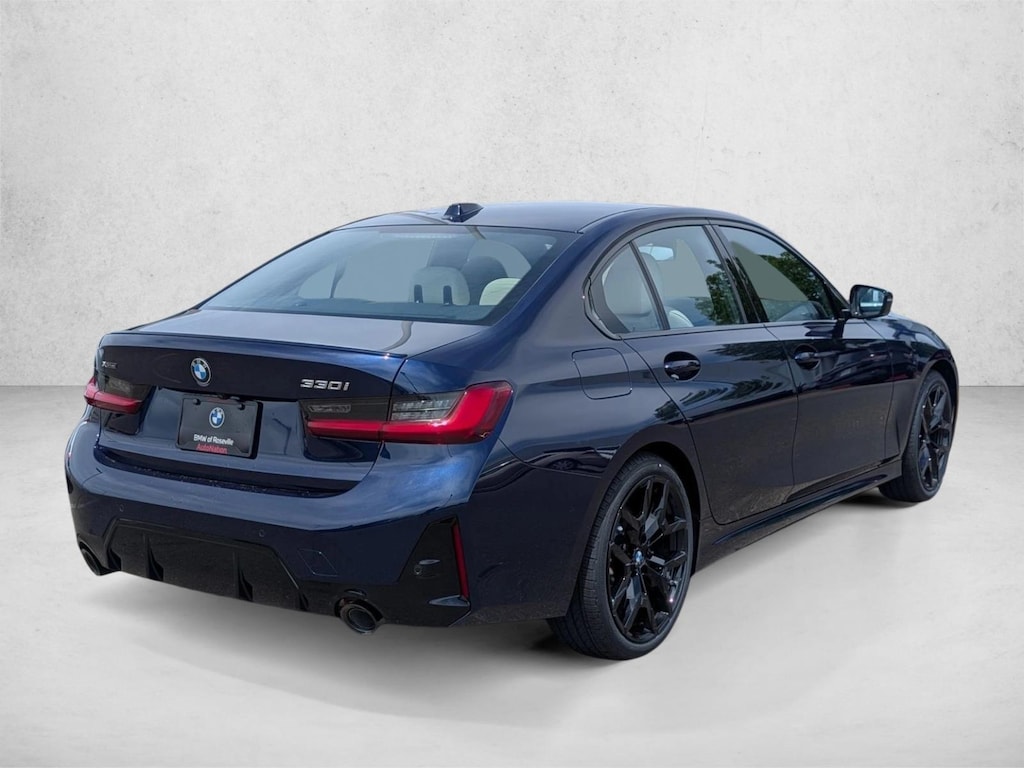 New 2026 BMW 330i xDrive Sedan