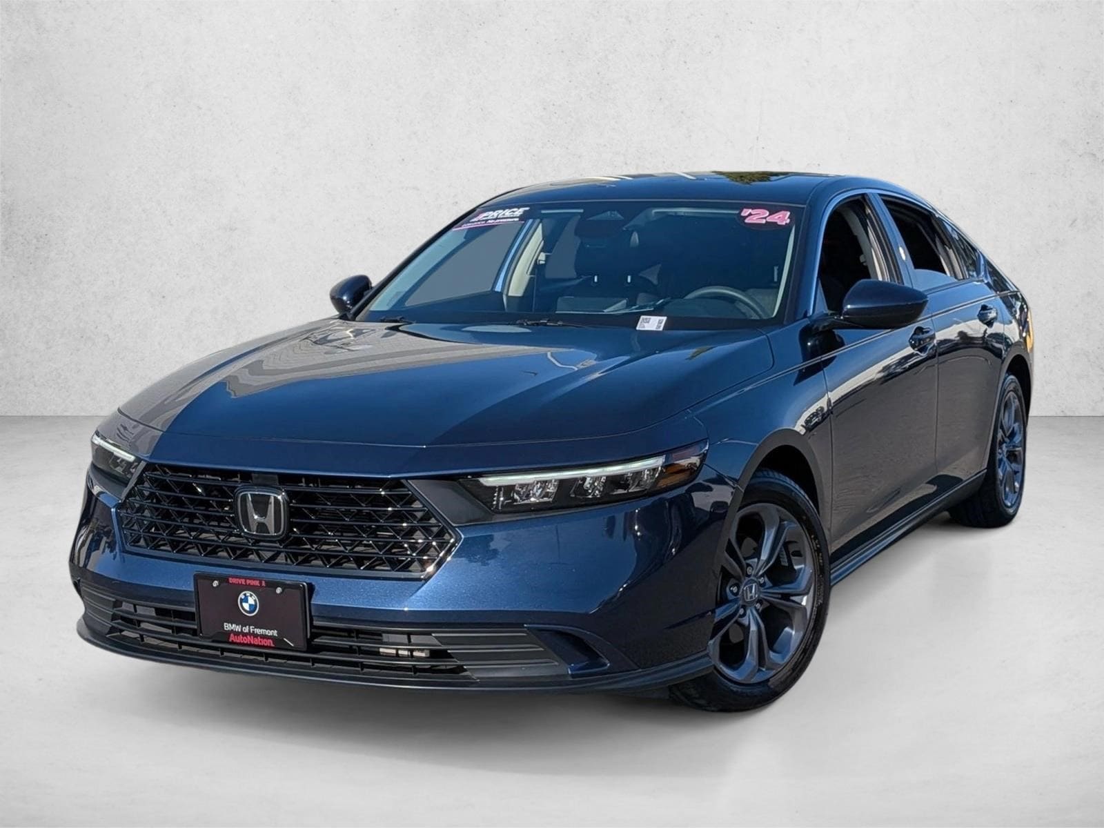 2024 Honda Accord EX's photo