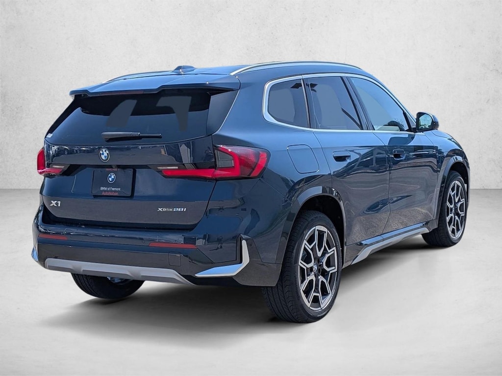 New 2026 BMW X1 xDrive28i SUV