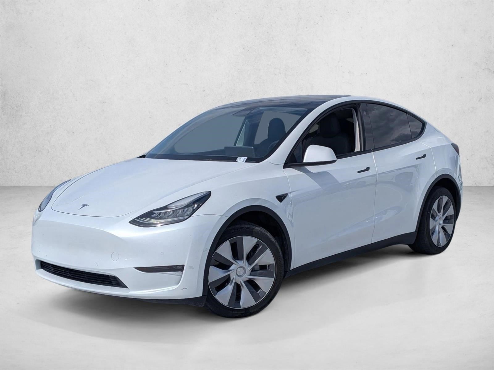 2022 Tesla Model Y Long Range Dual Motor All-Wheel Drive's photo