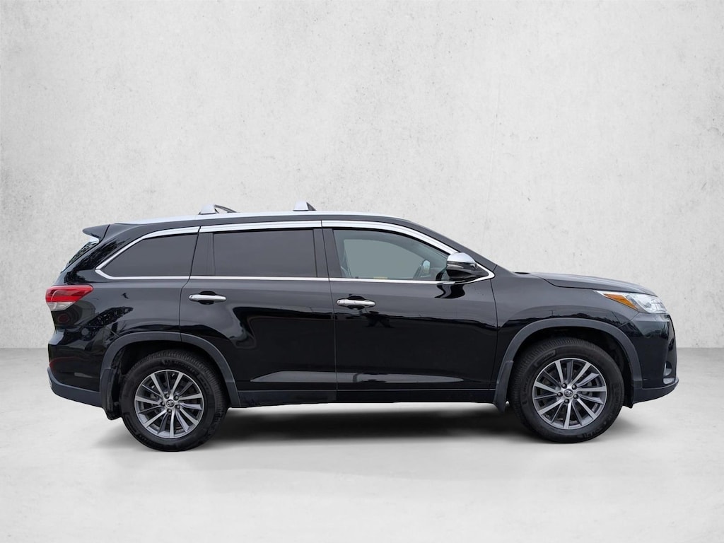Used 2018 Toyota Highlander SUV