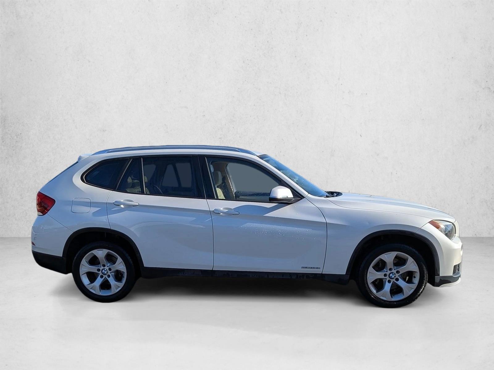 2015 Bmw X1 sDrive28i photo 2