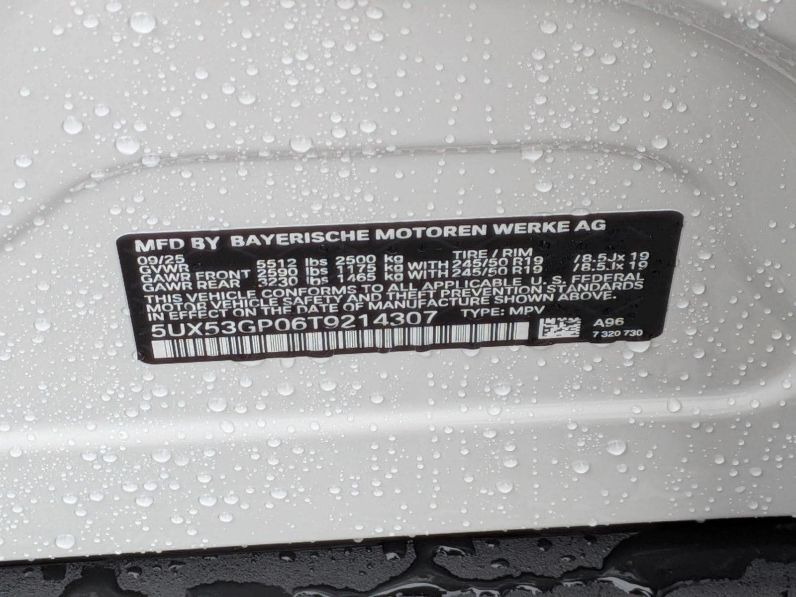 2026 BMW X3 30 - Photo 18
