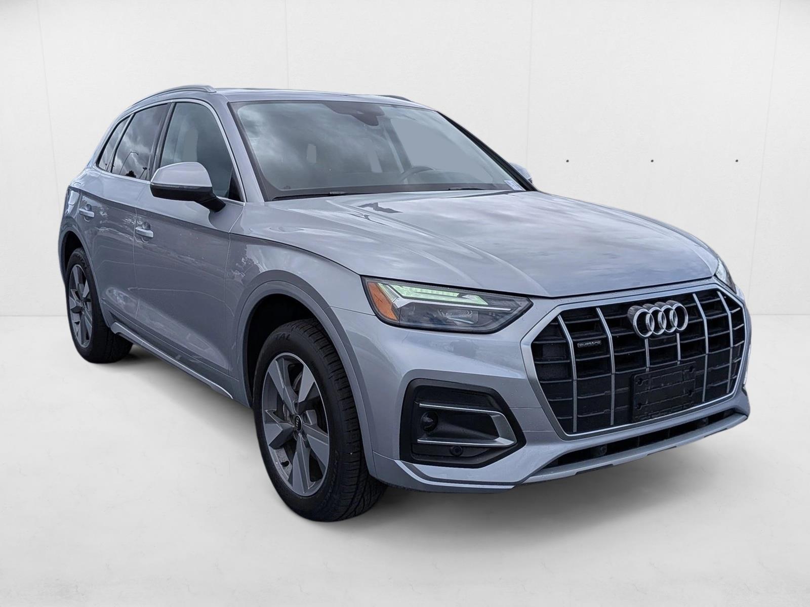 2022 Audi Q5 40 Premium photo 3