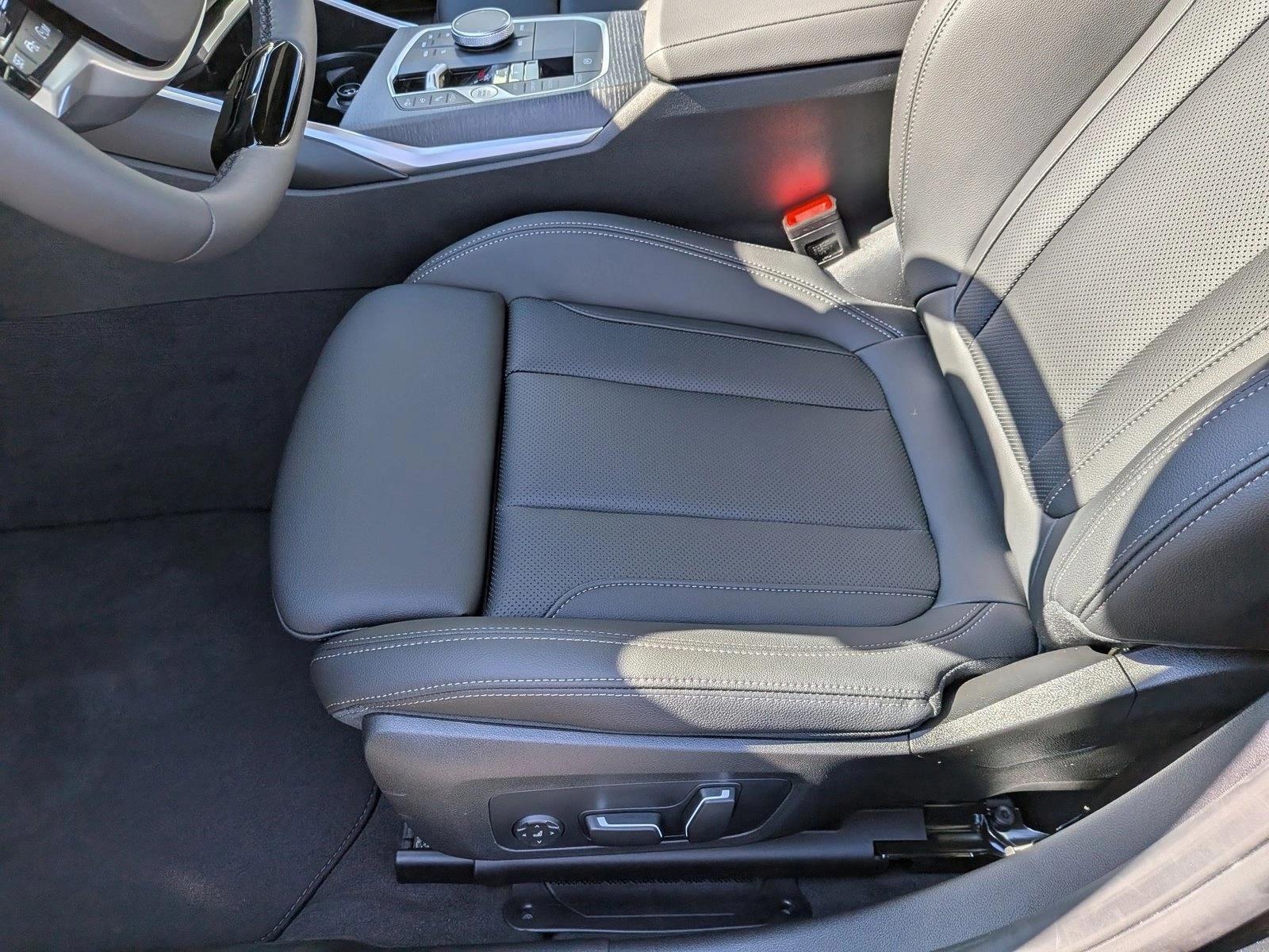 2026 BMW 330i NA photo 4