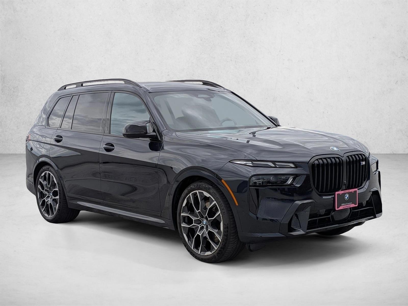 2024 BMW X7 M60i photo 3