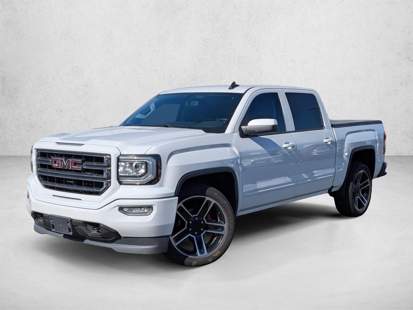 2017 GMC Sierra 2WD Crew Cab Short Box SLE's photo