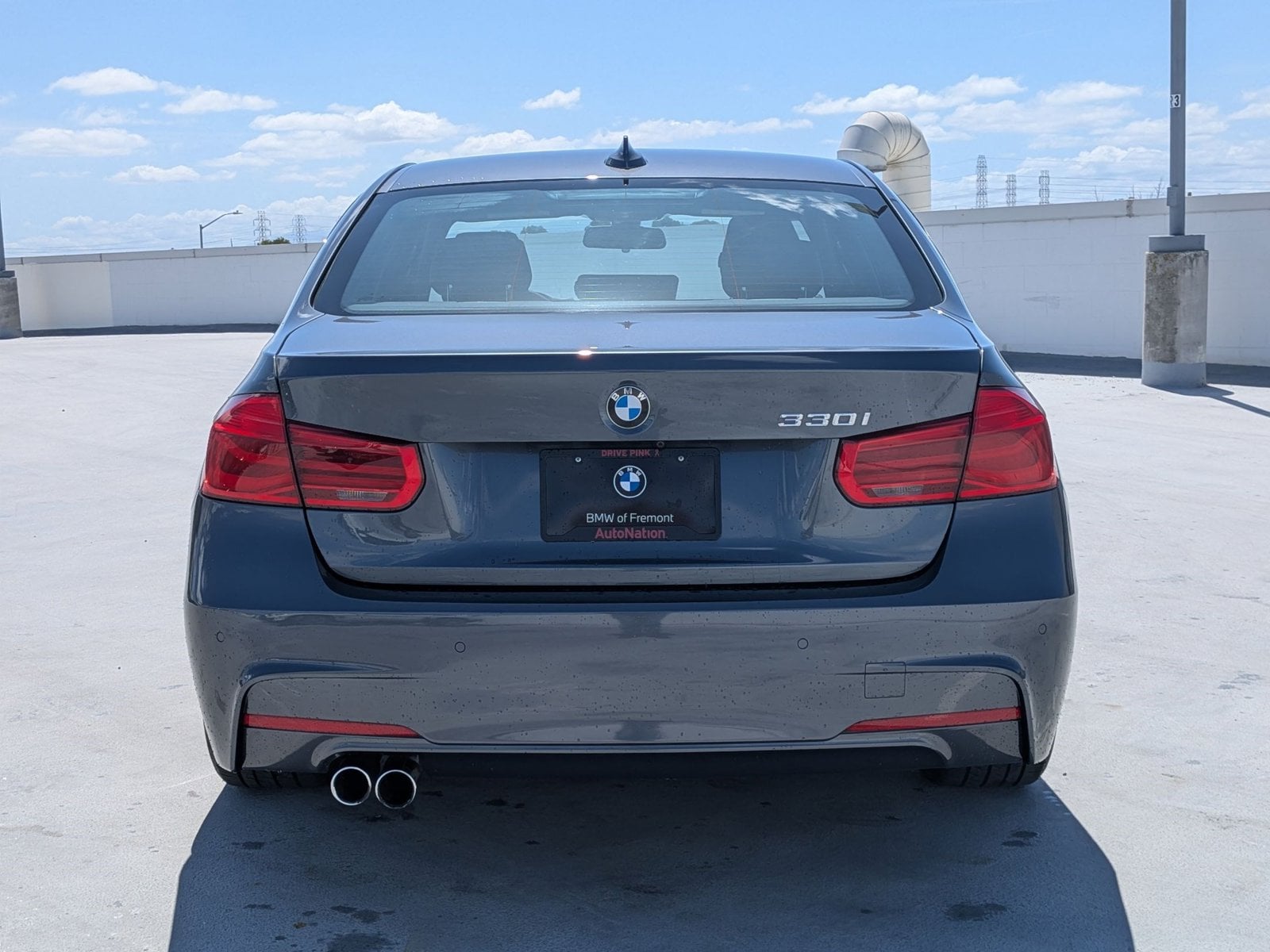 2017 BMW 330i photo 6