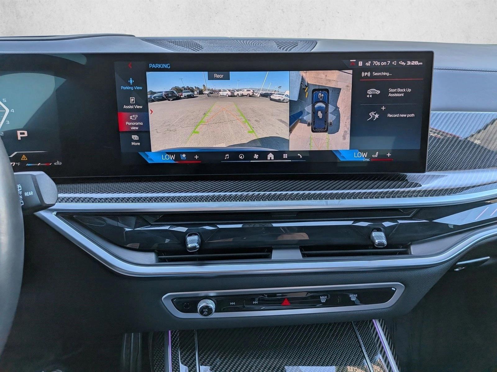 2025 BMW X7 M60i - Photo 15