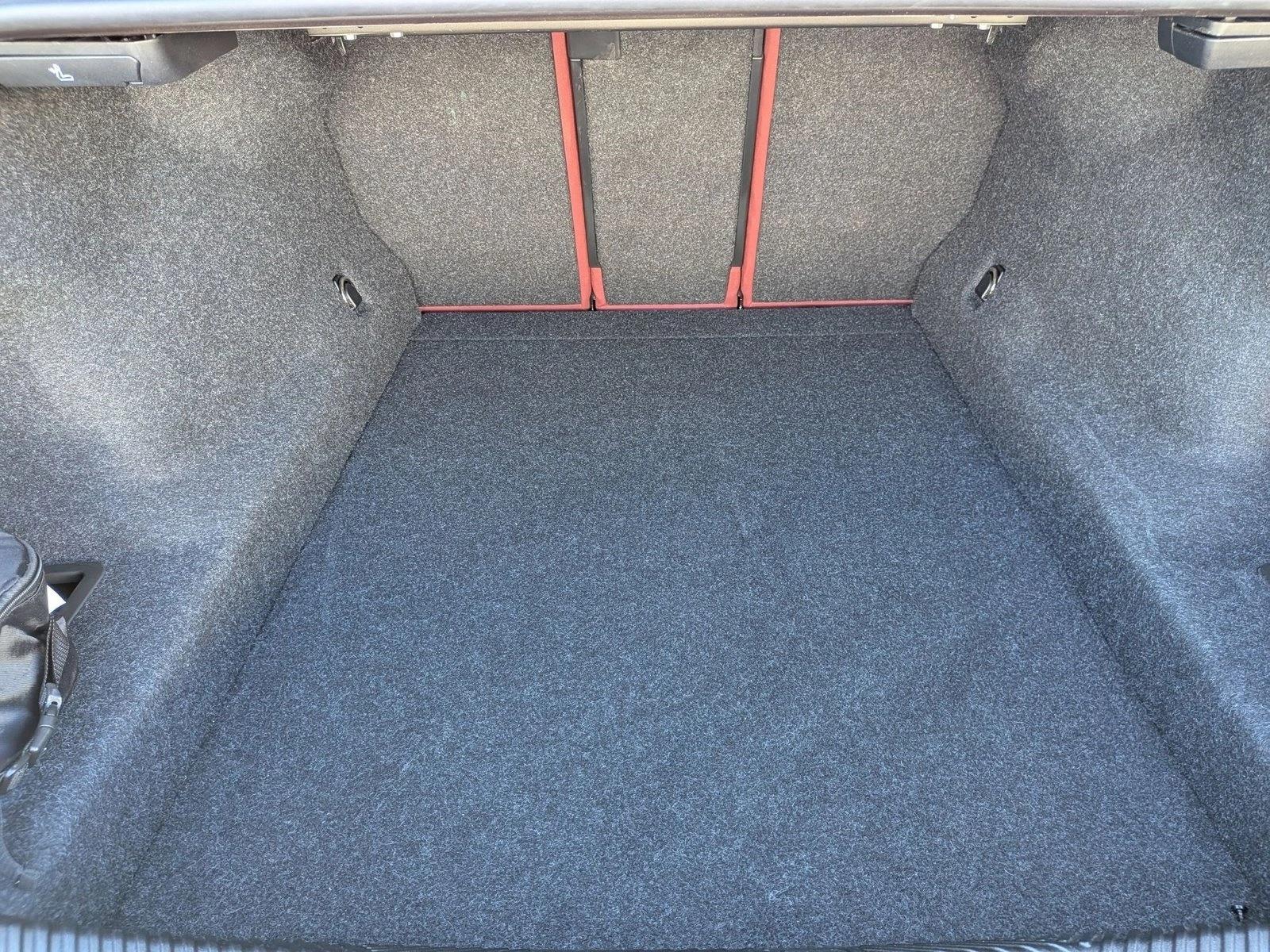 2026 BMW 530i i (A8) photo 5