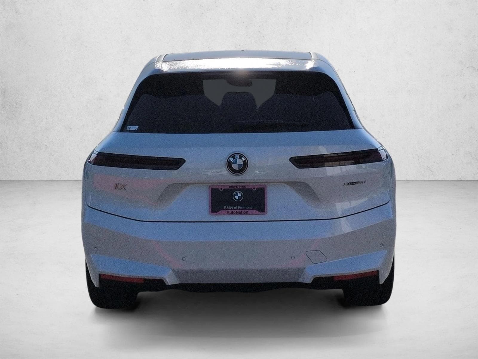 2026 BMW iX xDrive60 photo 6