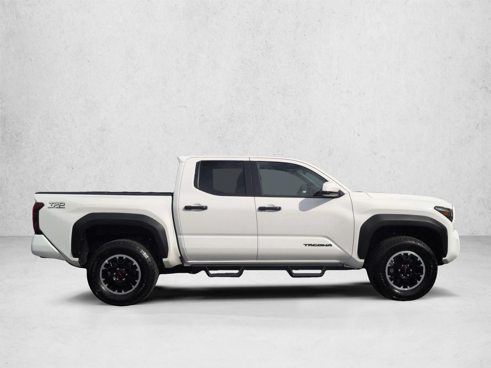 2025 Toyota Tacoma TRD Off Road photo 4