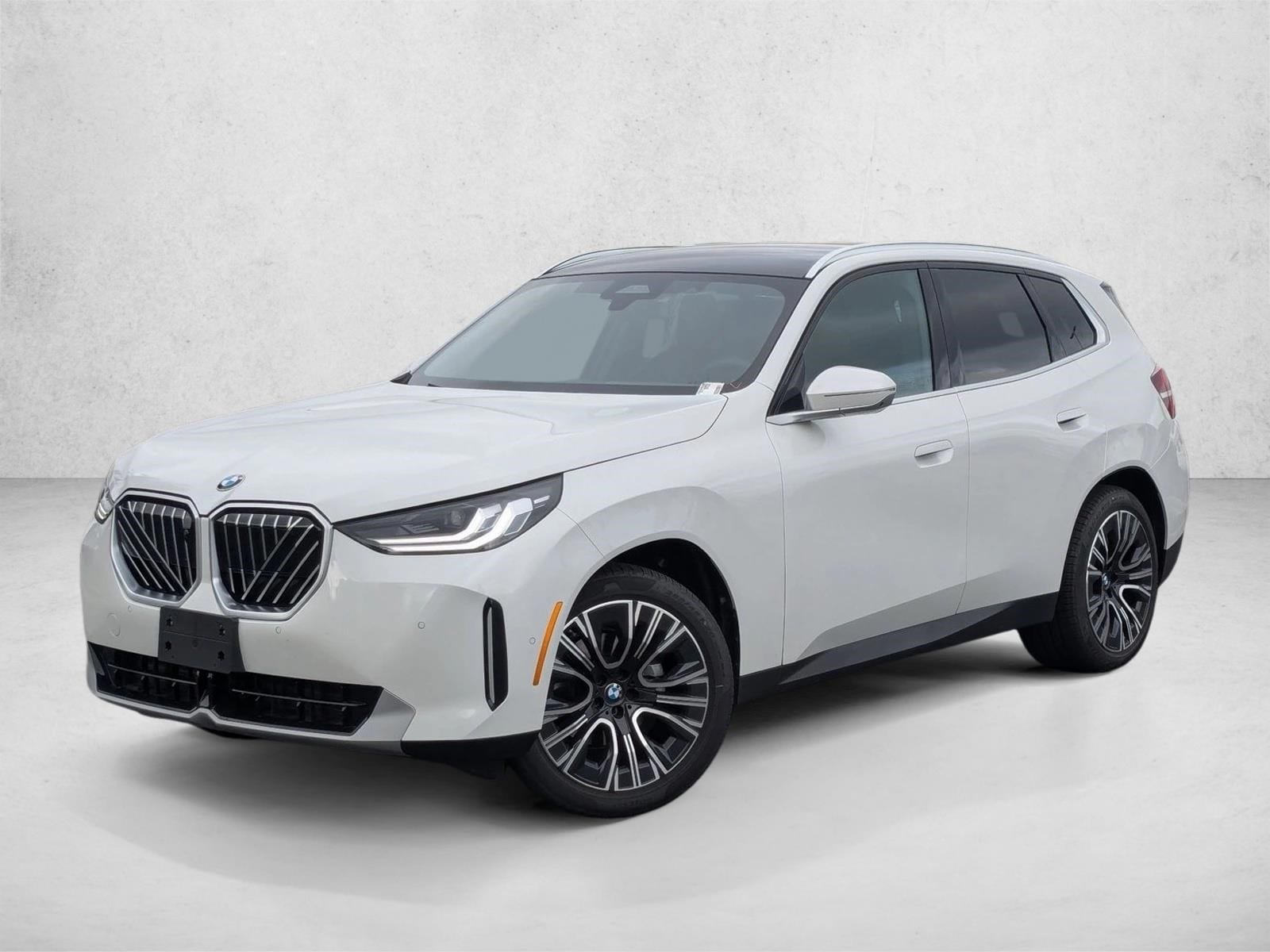 2025 BMW X3 30's photo