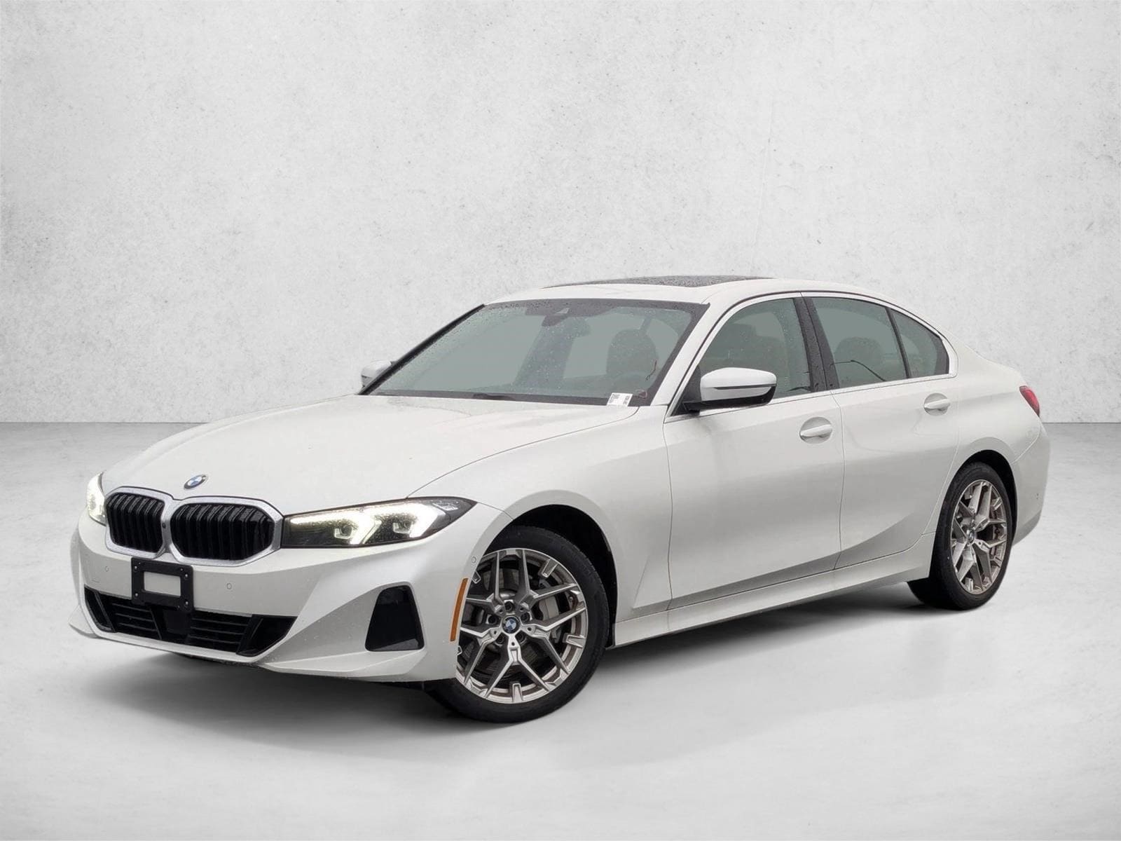 2025 BMW 3 Series 330i's photo