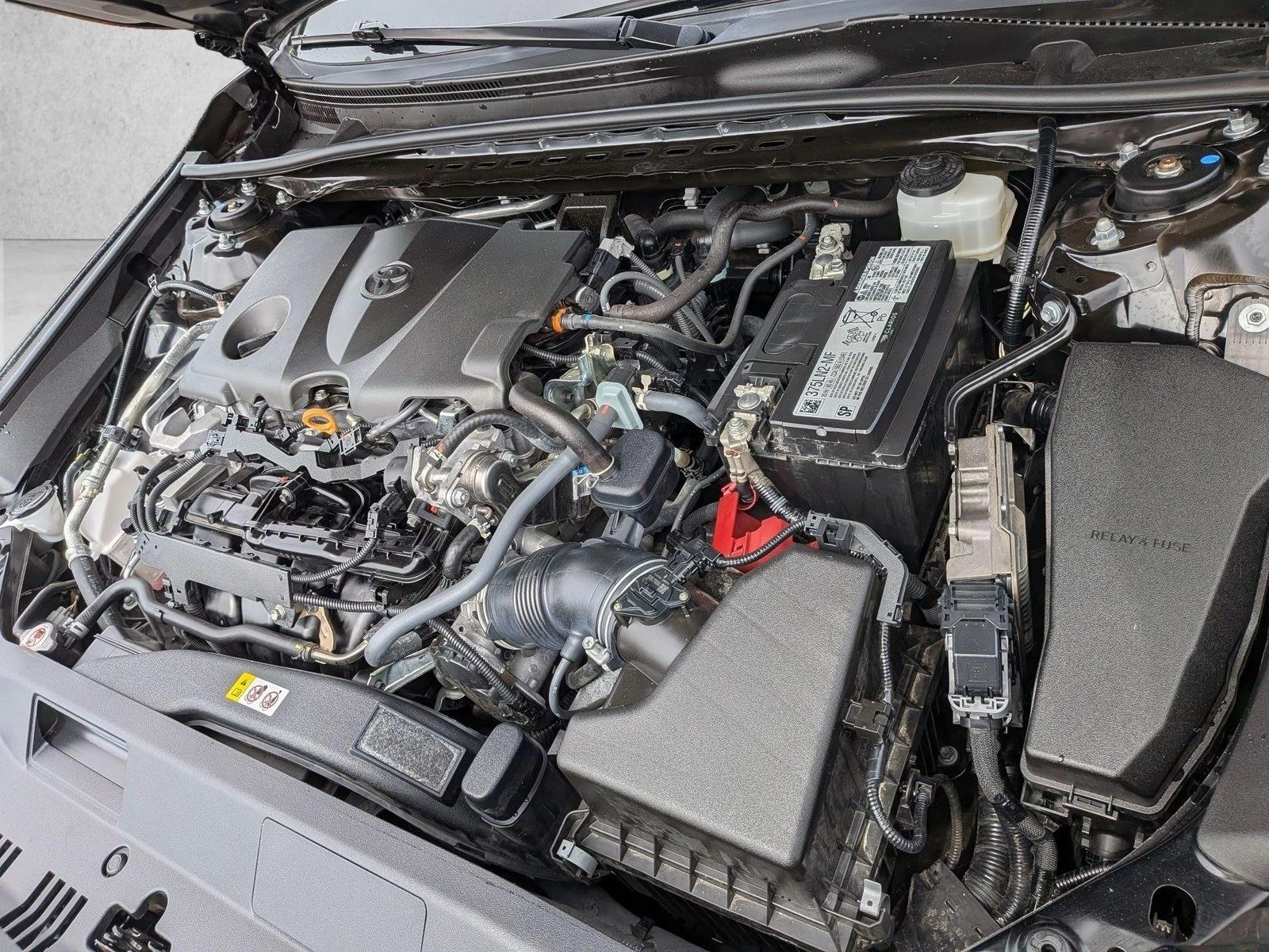 2023 Toyota Camry SE - Photo 22