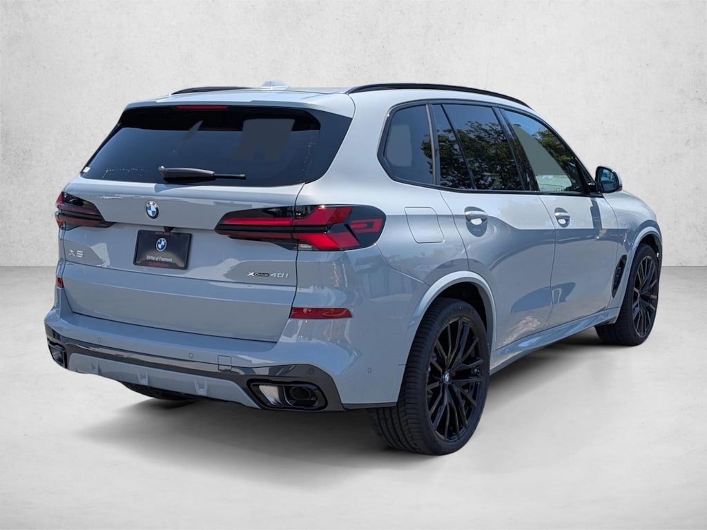 New 2026 BMW X5 xDrive40i SUV