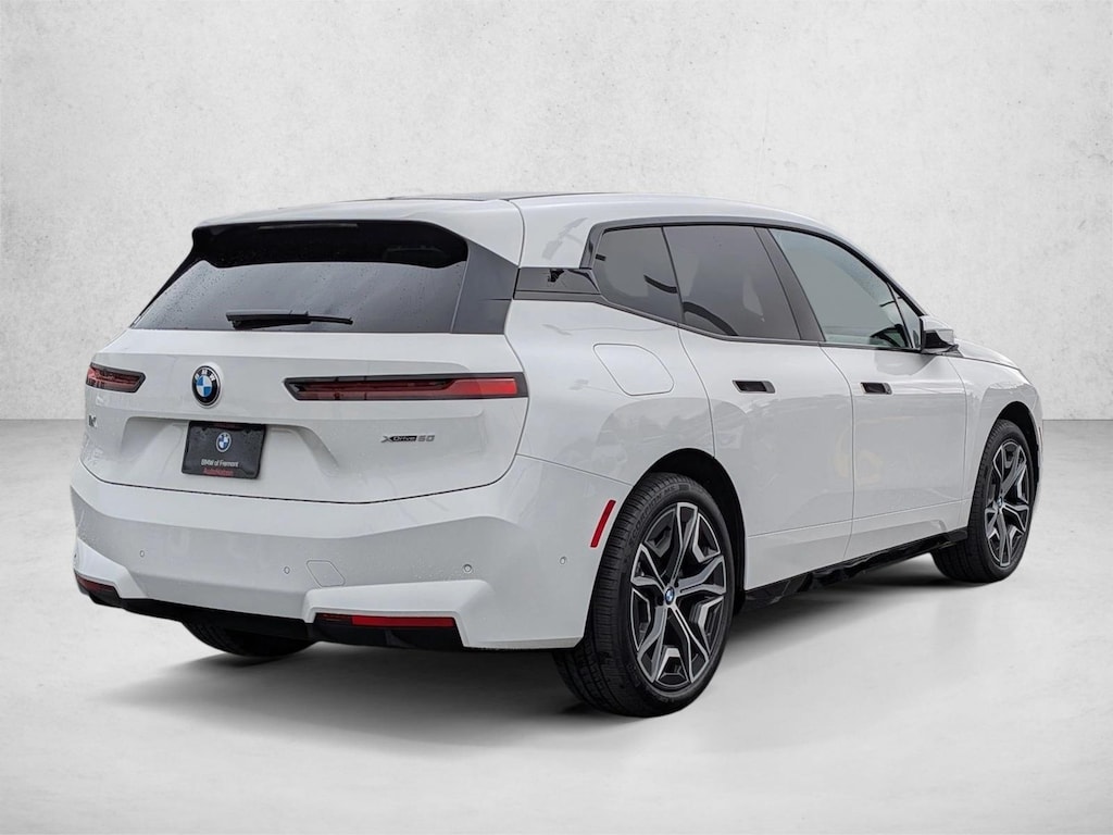 New 2026 BMW iX xDrive60 SUV