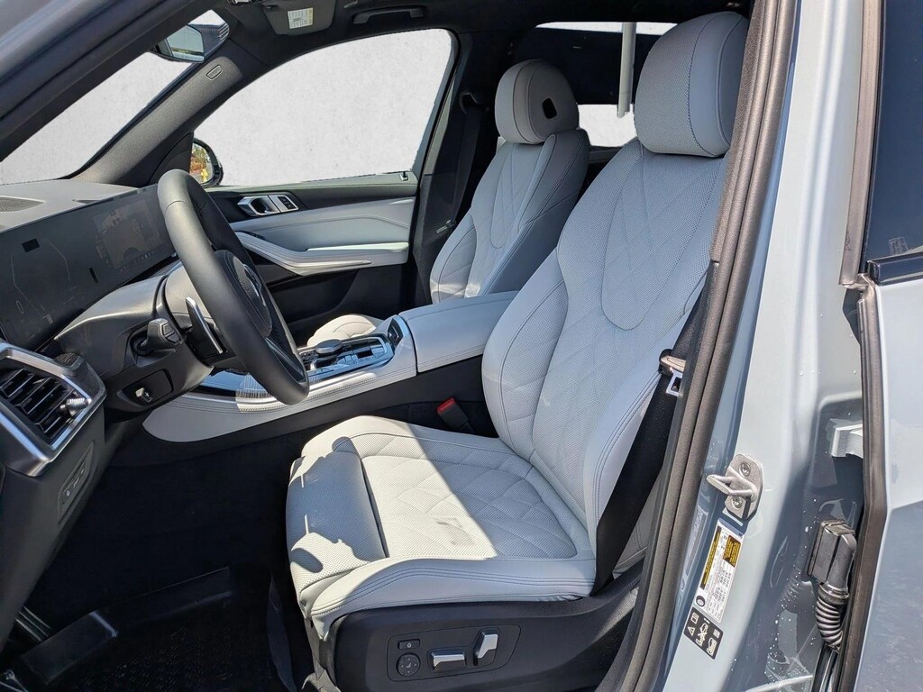 New 2026 BMW X5 xDrive40i SUV