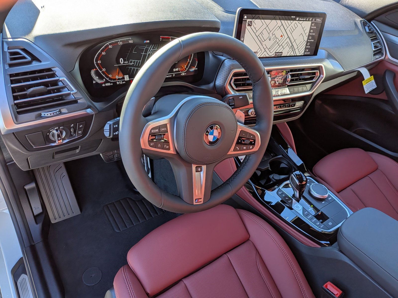 2025 BMW X4 xDrive30i photo 3