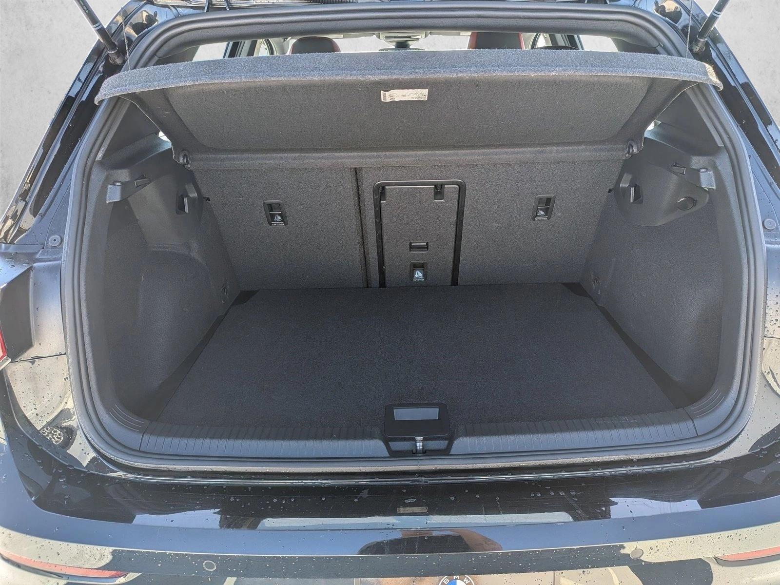 2024 Volkswagen Golf GTI 2.0T S photo 6