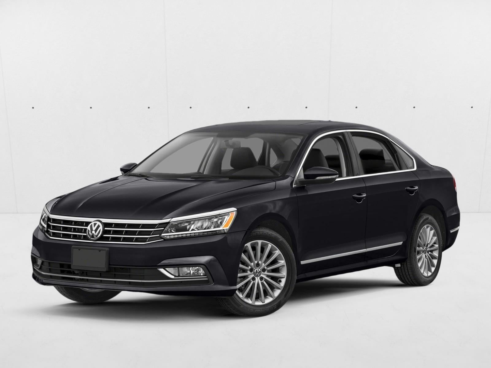 2017 Volkswagen Passat SE's photo
