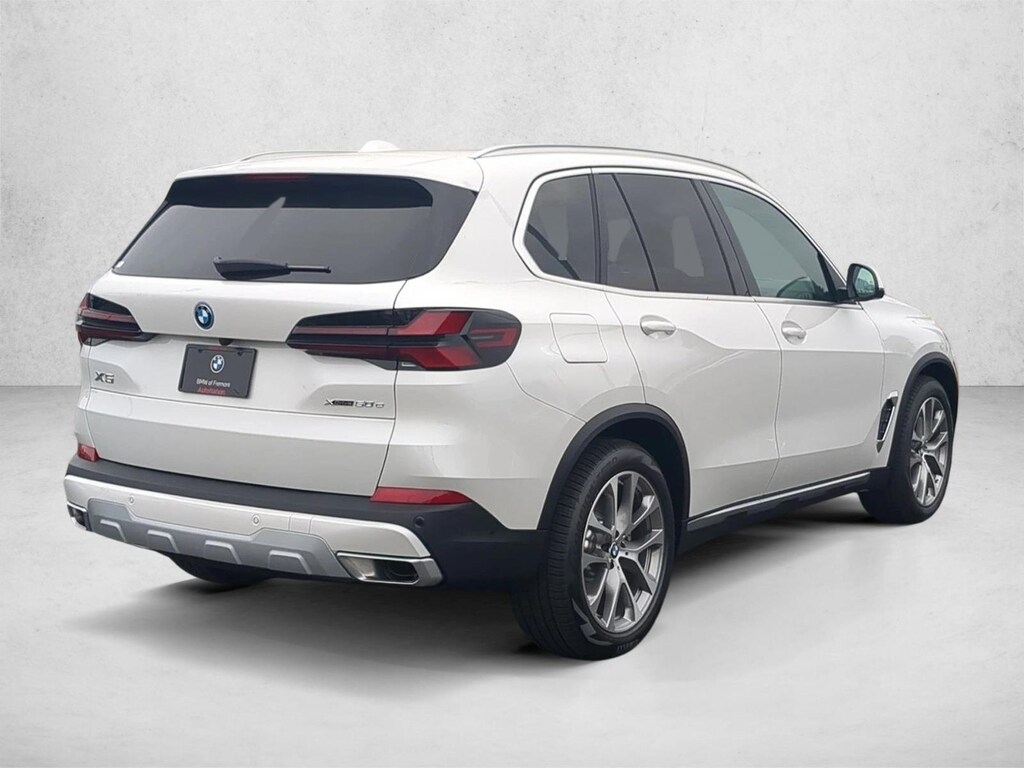 New 2026 BMW X5 PHEV xDrive50e SUV