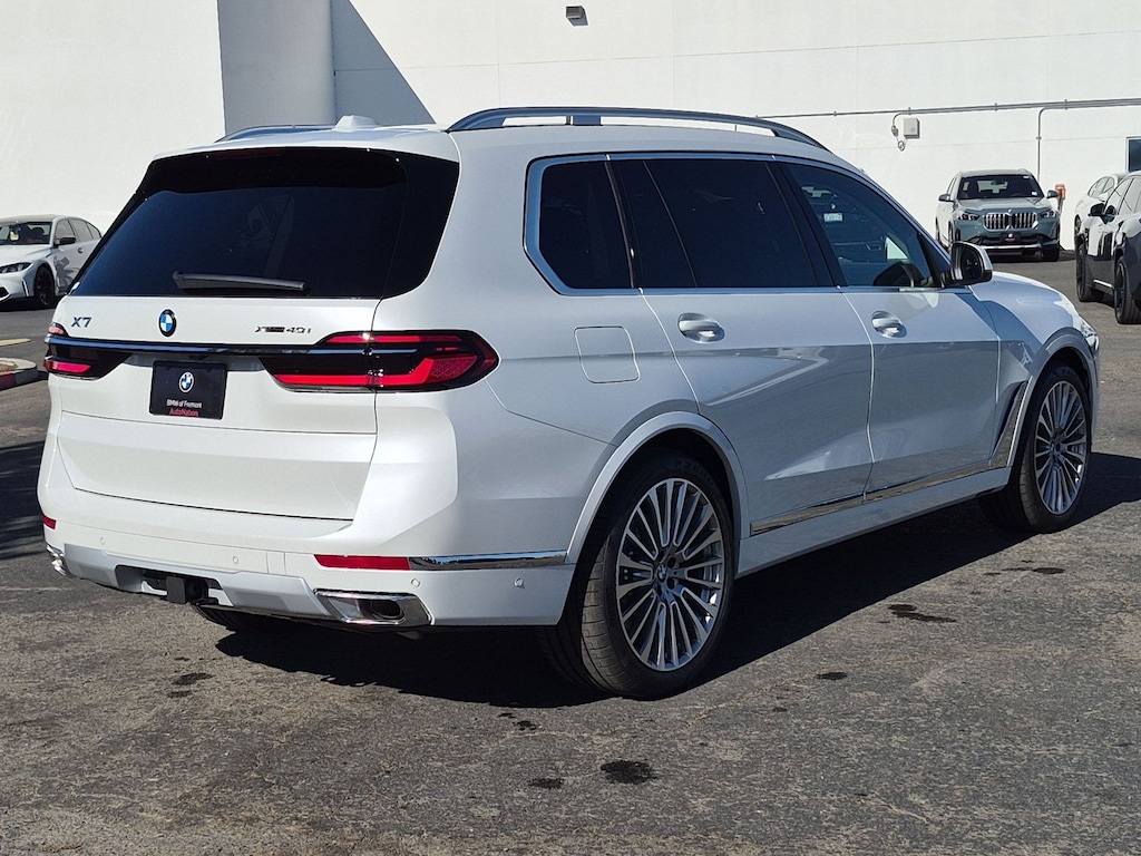 New 2027 BMW X7 xDrive40i SUV