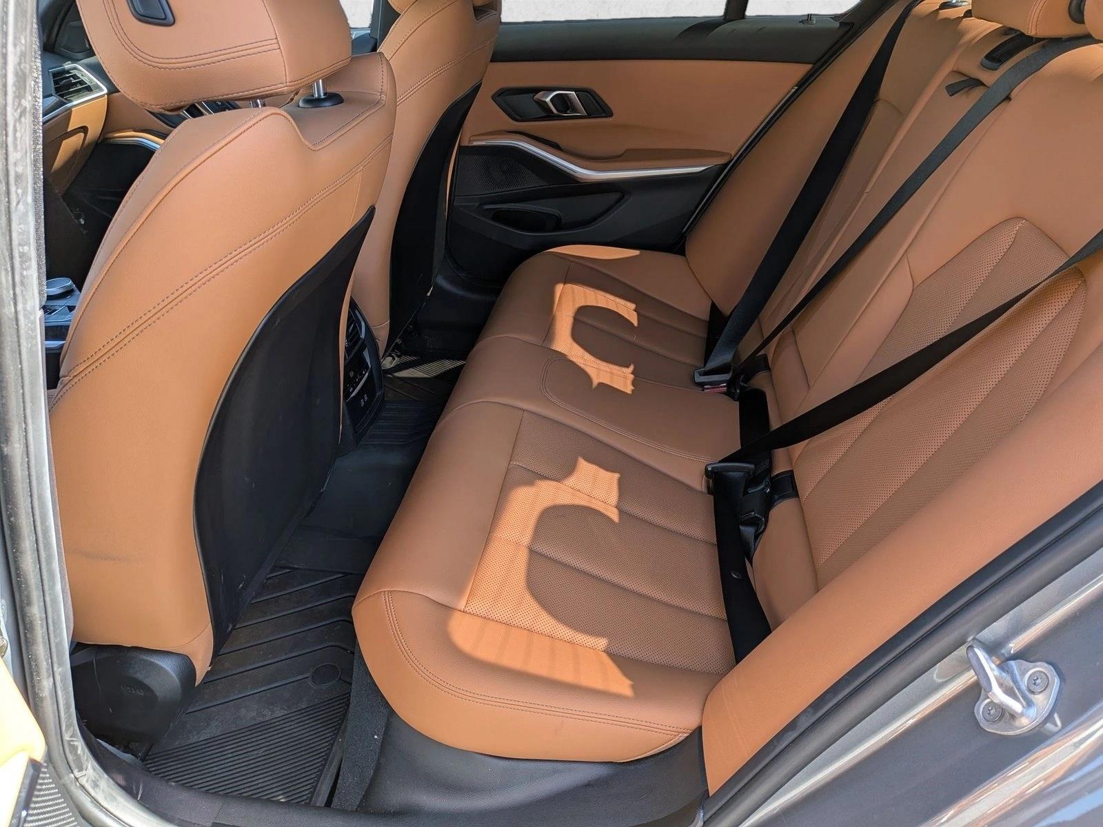 2024 BMW 3 Series 330i - Photo 14
