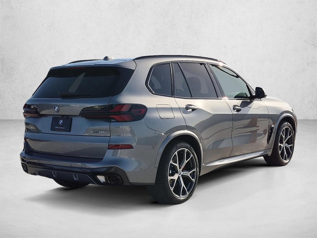 New 2026 BMW X5 PHEV xDrive50e SUV