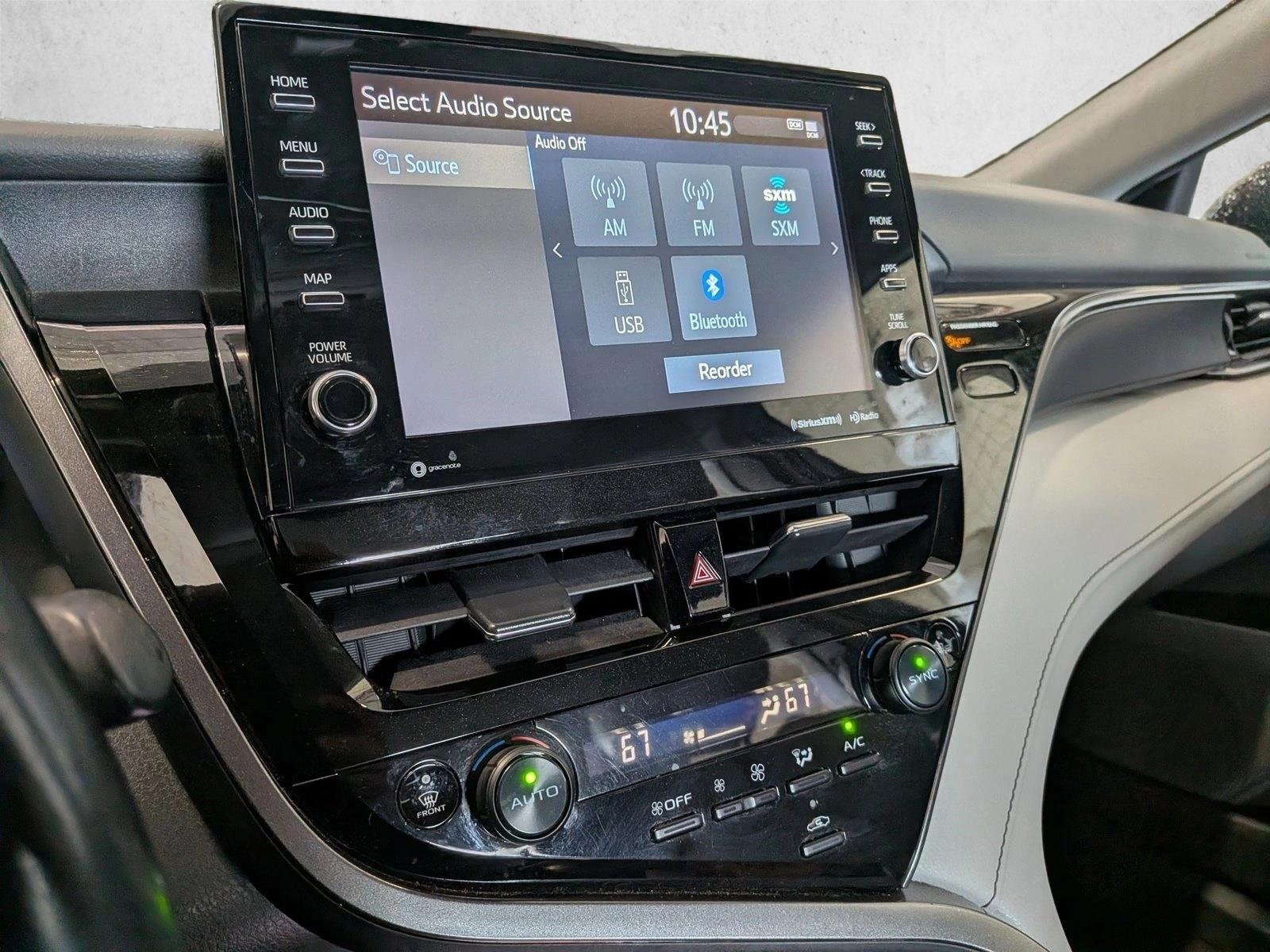 2023 Toyota Camry SE - Photo 14
