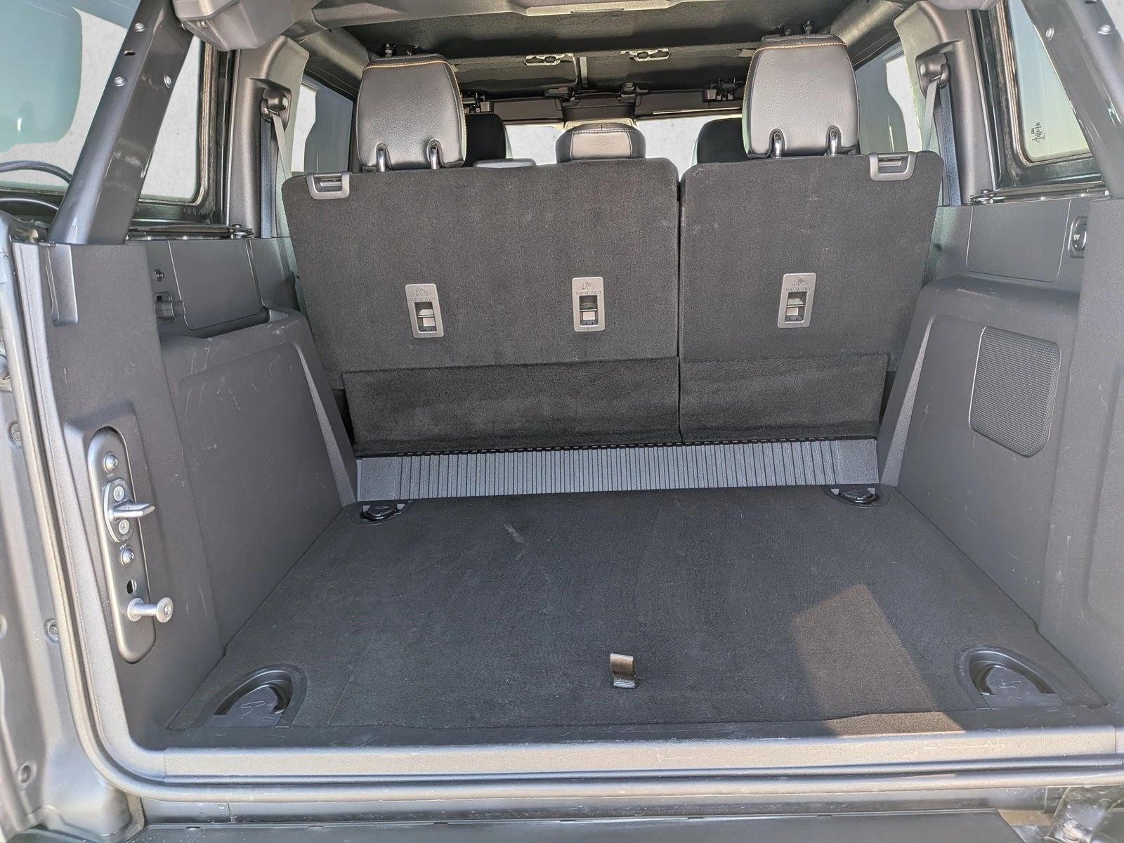 2023 Ford Bronco photo 6