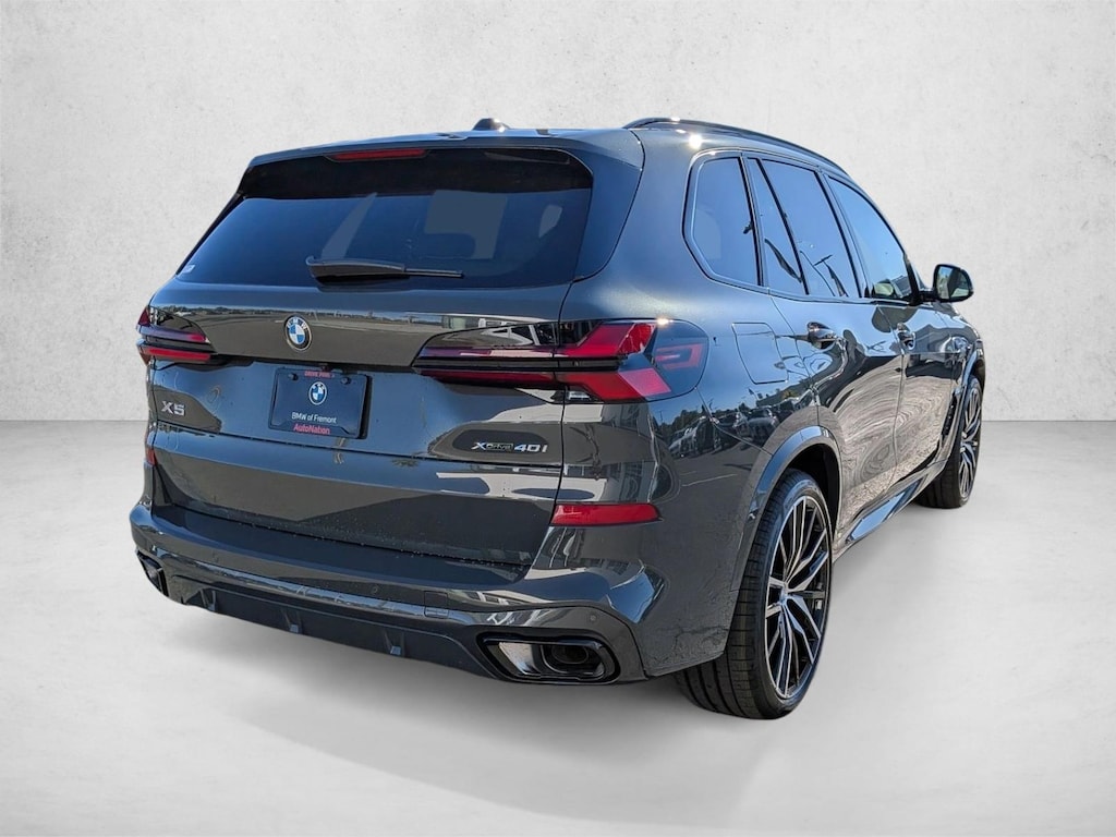 New 2026 BMW X5 xDrive40i SUV