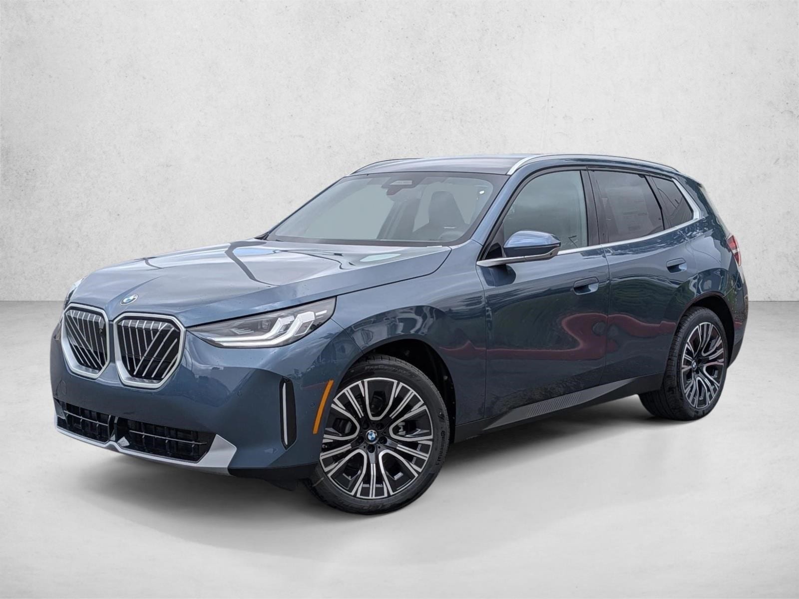 2026 BMW X3 30 XDRIVE's photo