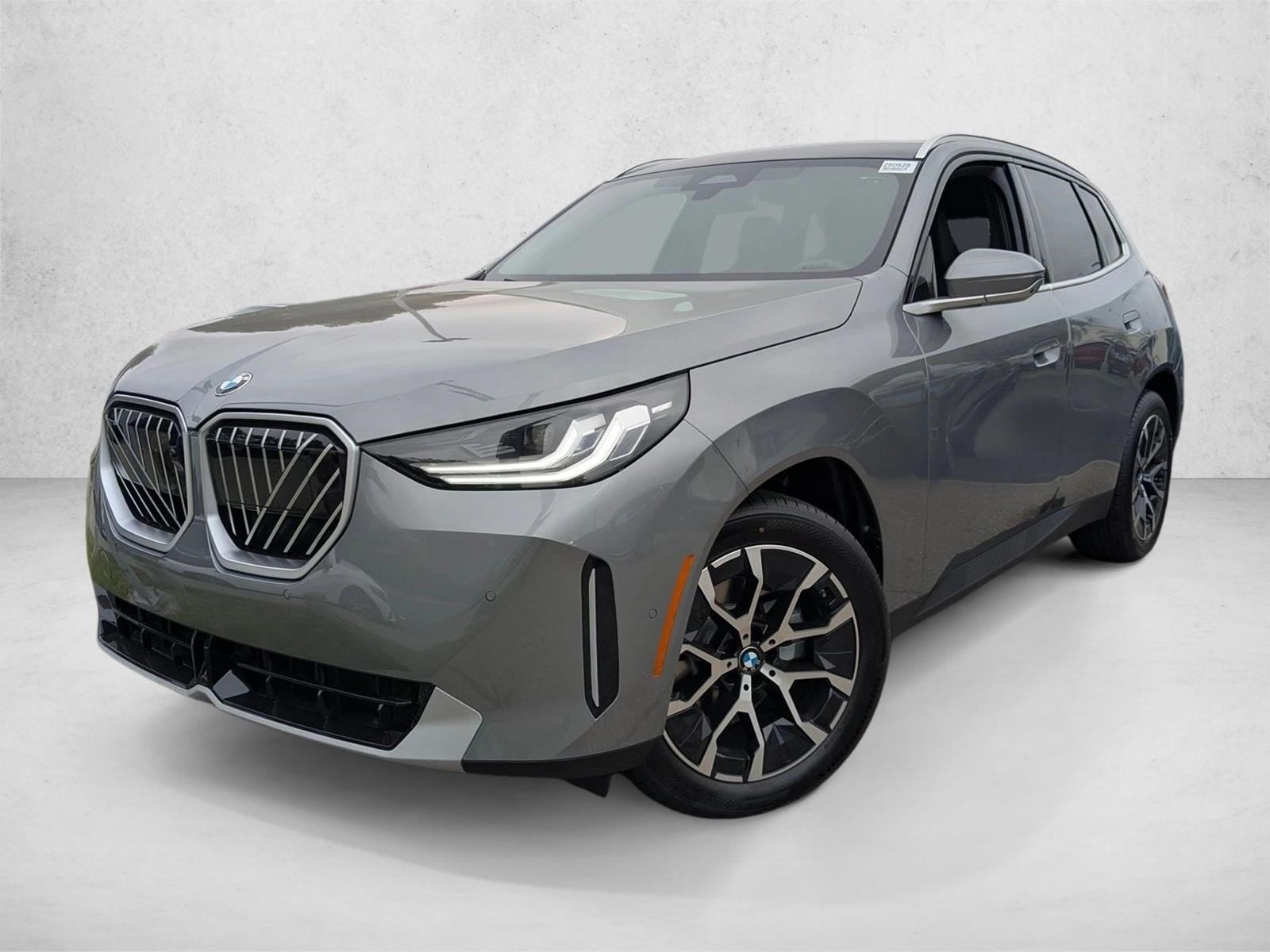 2025 BMW X3 30 XDRIVE's photo